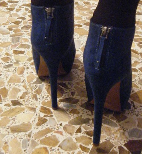 BOTINES AZULES STRADIVARIUS